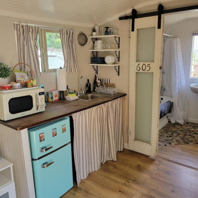 Cute Peaceful Tiny House Getaway W Backyard - Low Summer Rates! Tucson Dış mekan fotoğraf